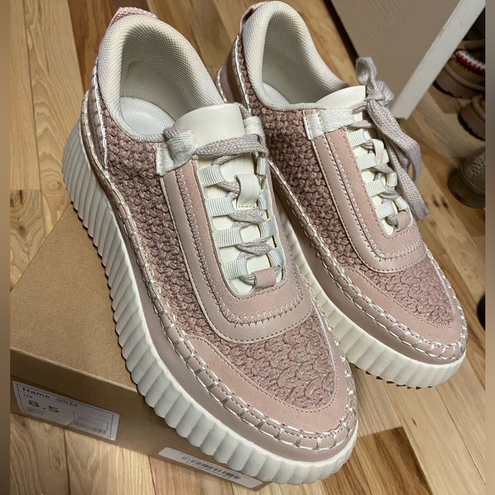Mi.iM Sneakers